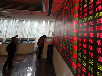 存款搬家暗流涌动，散户跑步入场A股了吗？