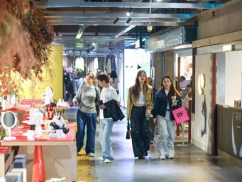 推进提振消费专项行动 持续释放消费潜力